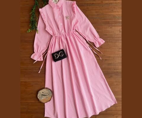 ROBE AVEC CEINTURE